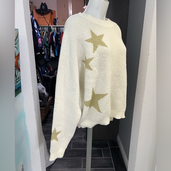 NWT Wanna B Me Star Knitted Sweater - Picture 2 of 10